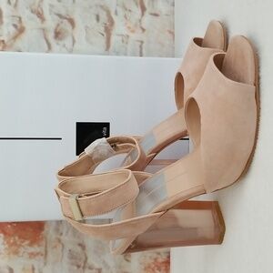 New Dolce Vita Hades Suede Sandal